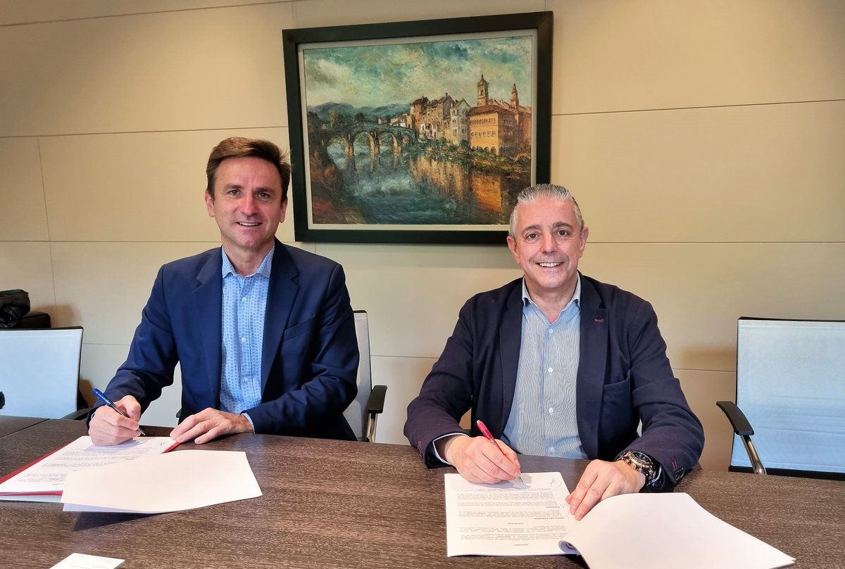 Ahora las empresas de Navarra podrán acceder a las certificaciones de <a href="/CamaraCertifica/">Cámara Certifica</a> a través de su Cámara de Comercio de referencia: <a href="/camaranavarra/">Cámara Navarra</a> 

Conoce los detalles: camaracertifica.es/firma_acuerdo_…