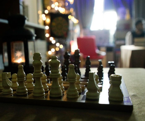 boardroommv's tweet photo. wbu normal chess https://t.co/d82CoqtuWv