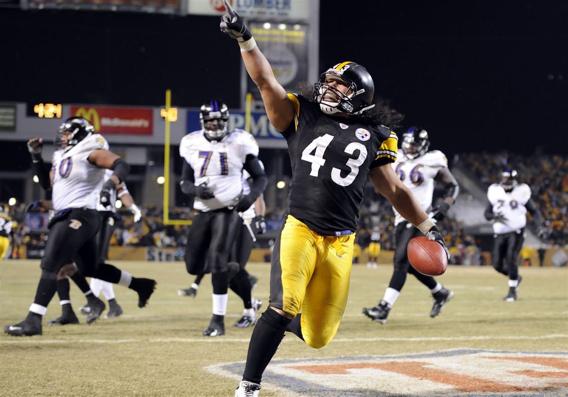 Happy 41st birthday to one of the greatest safeties in NFL history, Troy Polamalu 