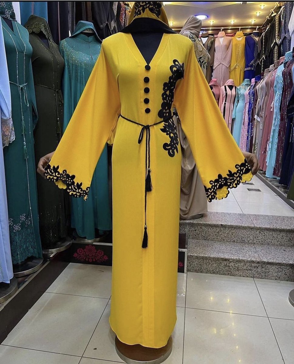 zeeszhop's tweet photo. Salam Alaikum my brothers/sisters
We hope everyone is having a blessed and mercified Ramadan. As Eid is fast approaching, we bring to you Lovely Abayas sourced from Dubai, made from quality materials. STRICTLY ON PRE-ORDER &amp; PRE-ORDER TAKES 5-7 DAYS. Dm/WhatsApp to order. Thanks https://t.co/6n5PTDYoz8