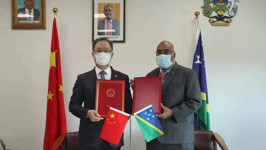 PRGuy17's tweet photo. โHOW DID THIS HAPPENโ: The Morrison Government has โopened the doorโ to a Chinese naval base in our backyard after bungled talks with Honiara broke down โ Beijing tonight announcing a security pact with Solomon Islands, bolstering its presence in the South Pacific. #ausvotes https://t.co/ZYF9NxB9ZI