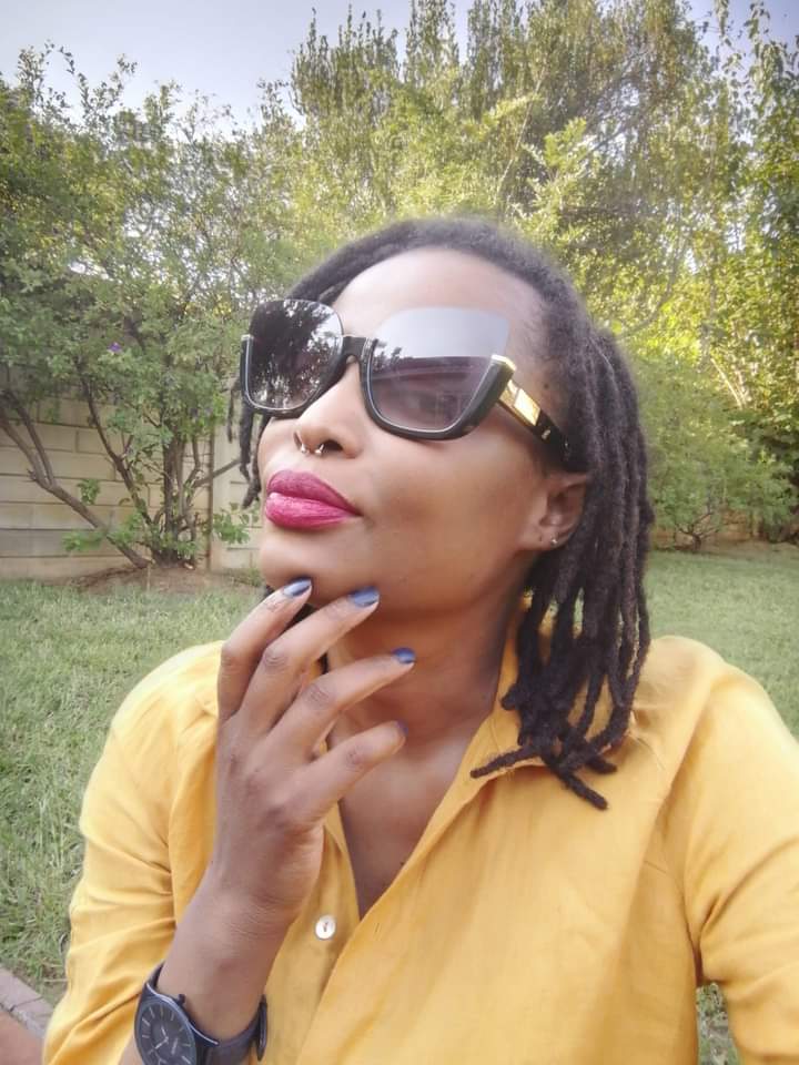 NtoshToyin's tweet photo. Say something about my nose....
#Nwakamma
#nofilter
#lipstickonly https://t.co/2Ry6L5gJdd