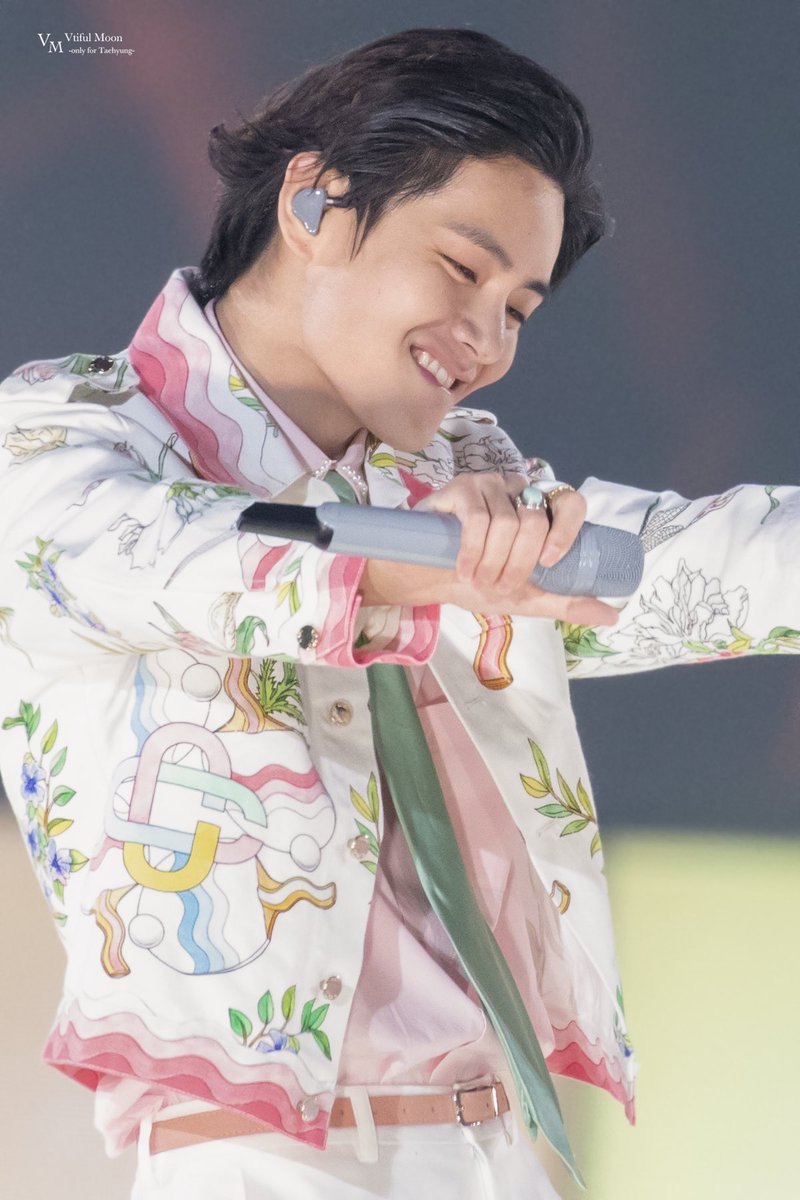 Vtiful Moon☪︎ 뷔티풀문 tweet media