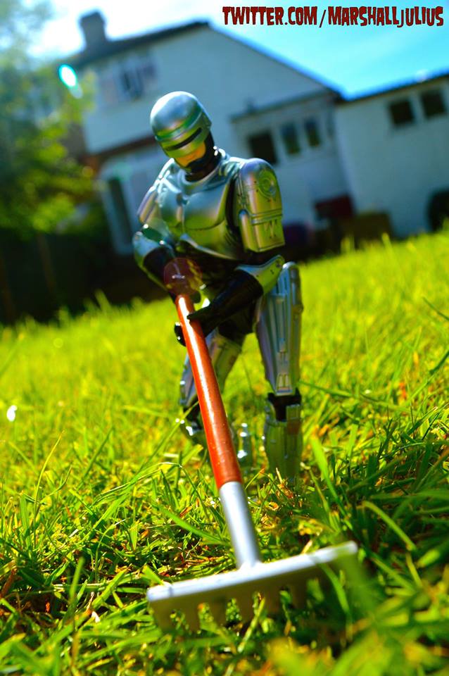 MarshallJulius's tweet image. The future of lawn enforcement.