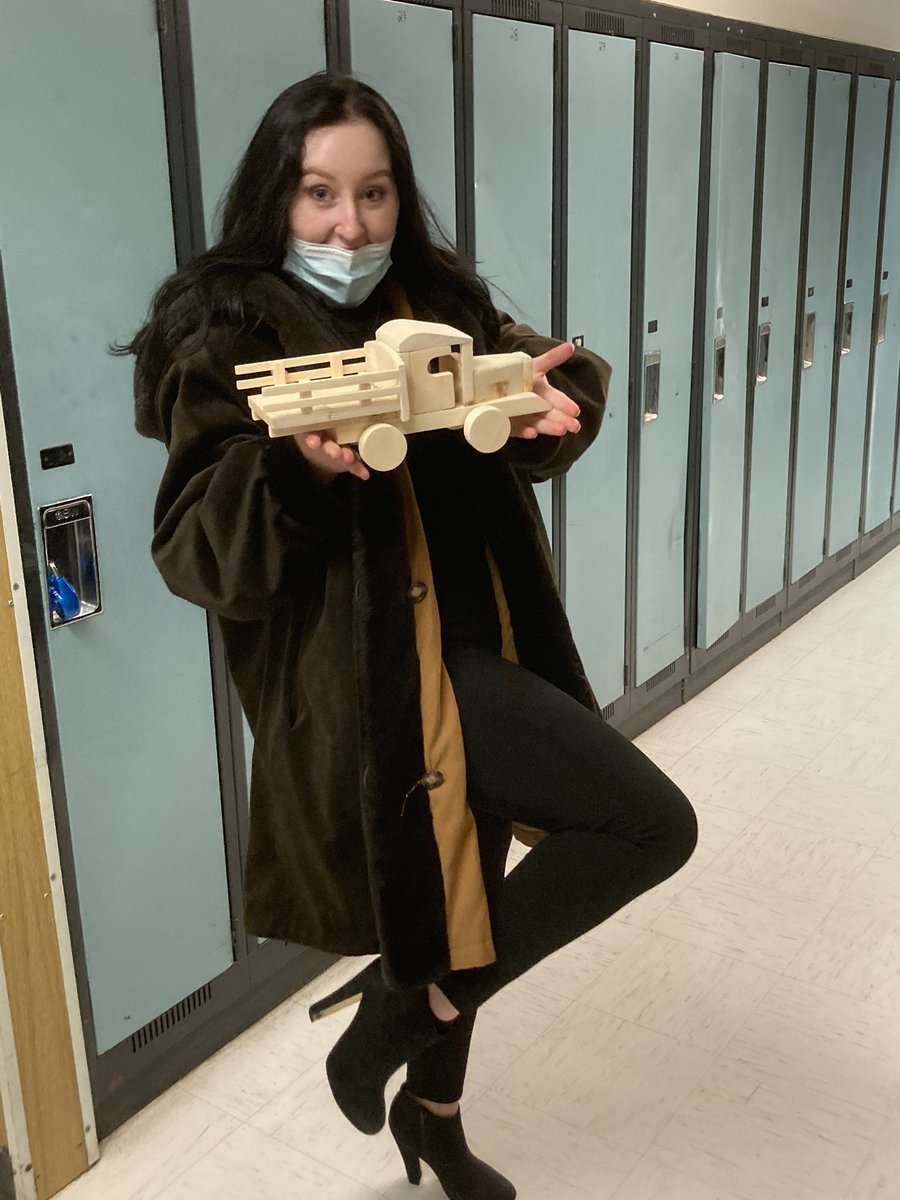 One proud first time woodworker!!  Great job Keely!!