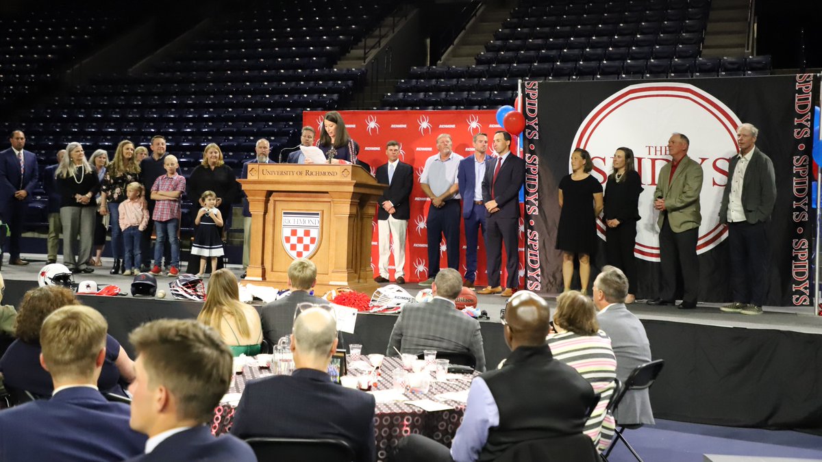 We had an amazing time last night at the SPIDYS!

Congrats to all of our winners, seniors and student-athletes for an amazing year 🕷️

🔗: spides.us/Spidys22

#OneRichmond