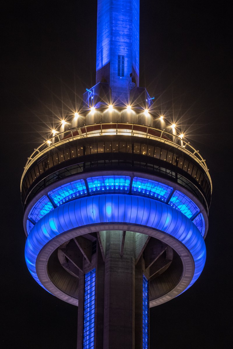 Tonight the #CNTower will be lit blue for Irritable Bowel Syndrome (IBS) Awareness Month / Ce soir la #TourCN sera illuminée en bleu pour le Mois de sensibilisation au syndrome du colon irritable