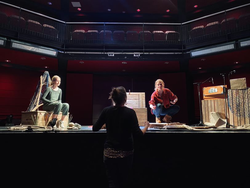 SpaceArtsCentre's tweet photo. A Place To Fall To Pieces combines mystical story telling with haunting folk inspired music to deliver a compelling piece of theatre.
28th – 30th April 2022 Book Tickets Here:
https://t.co/D5TMkPMvHP
#APlaceToFall https://t.co/0b9uxxbM0H