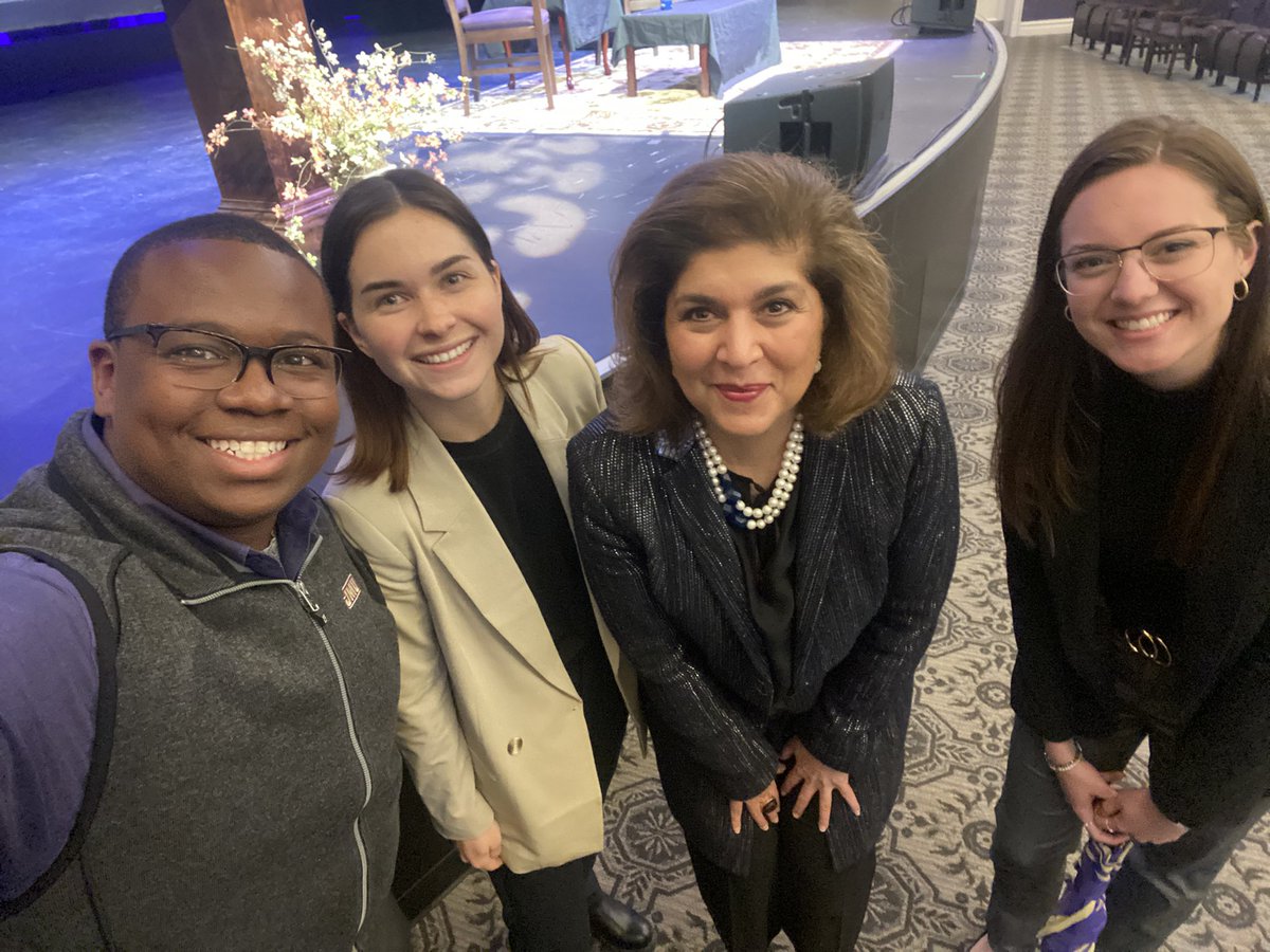 jmusrbov tweet media