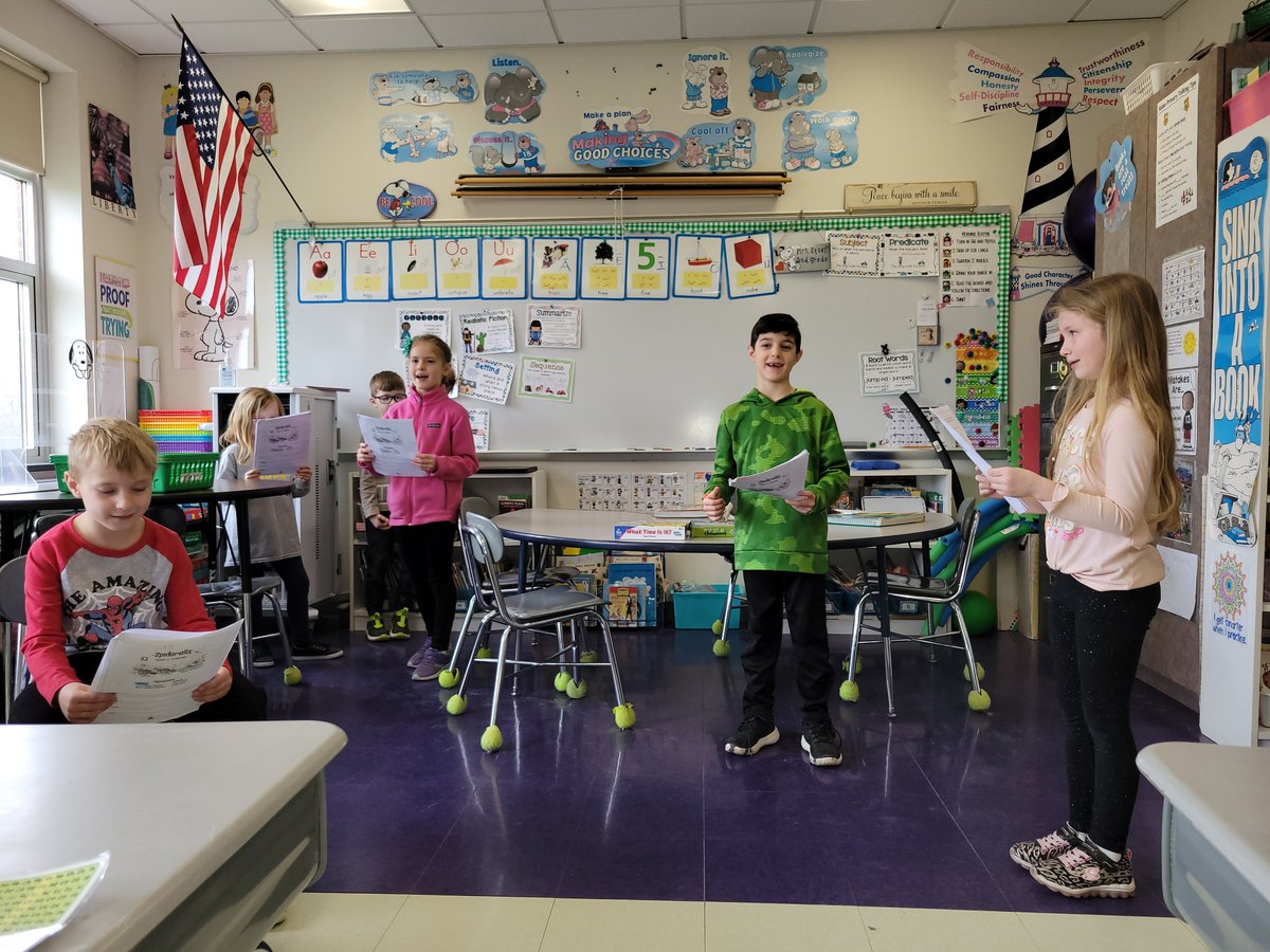 Mrs. Etzel tweet media