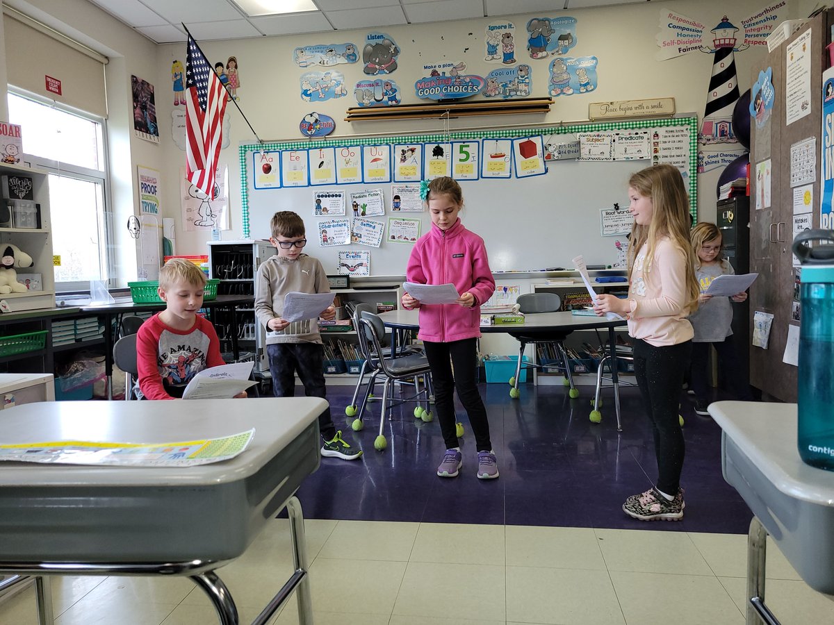 Mrs. Etzel tweet media