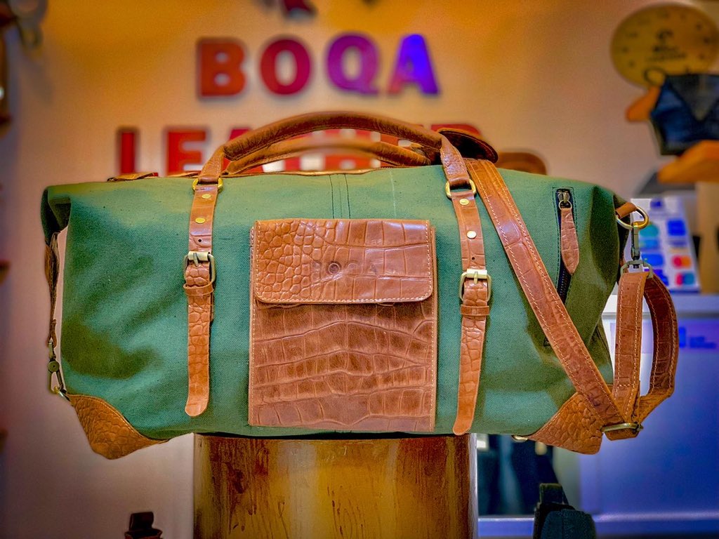 Boqaleathers's tweet image. You’re not traveling if it’s not with those!