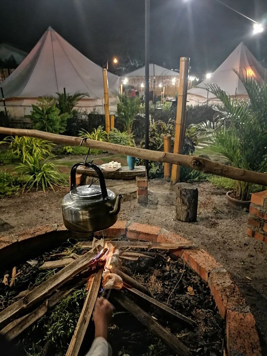 TaeyaiF's tweet photo. Cuti Raya...Jom Raya kat glamping https://t.co/NuQQKFs5wa