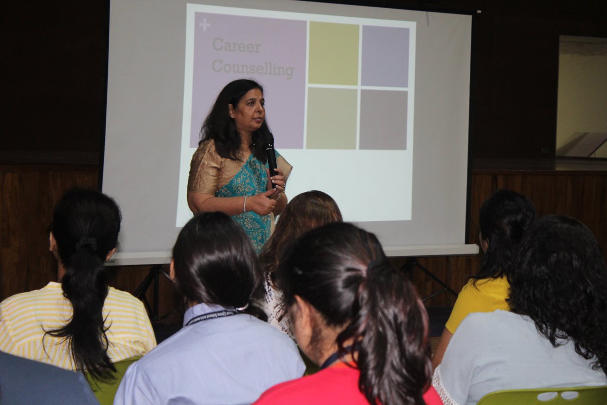 An amazing session on ideas as to how students can utilize their summer vacation to learn something new and develop their skills presented by Dr. Pratibha Jain and Ms. Sonam Moondhra. 
#MLSI #IBPYP #IBMYP #IBDP #InternationalBaccalaureate #MLSIRocks #Education #Career #Future