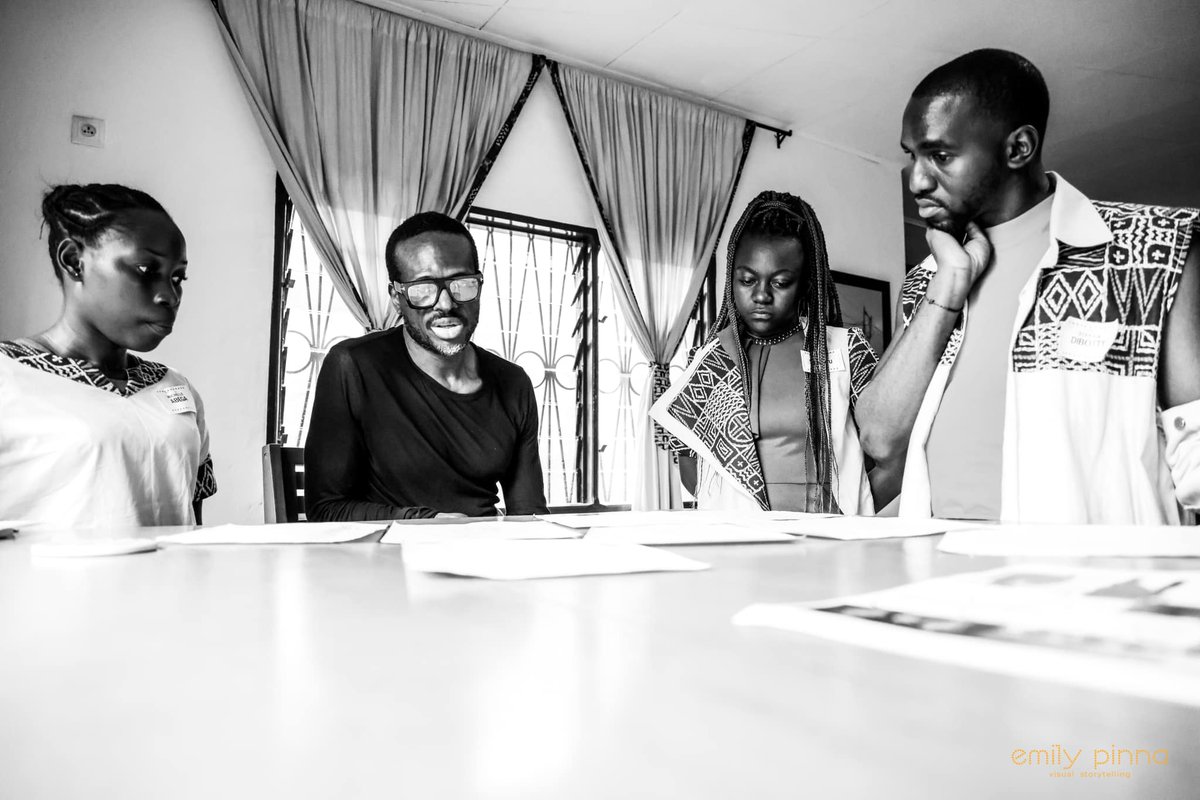 CCMCVilla's tweet photo. Les incubés du concours #talentsdecreateurs2022 ont eu le privilège d'avoir comme expert M. Imane Ayissi pour les master-class du mois d'avril 2022 à la #villadescréateurs.
#imaneayissi
#CCMC
#FCIL
#emilypinnaphotography https://t.co/5bHgO2JvoY