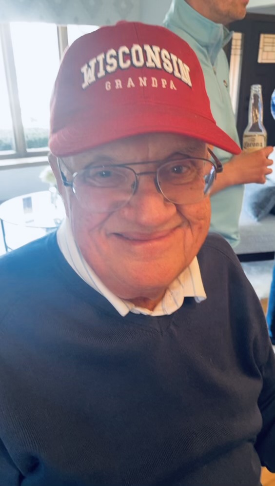 Robin Baumgarten (@wgnrobin) on Twitter photo The only time an #illini fan smiles wearing a <a href="/UWBadgers/">Wisconsin Badgers</a> hat? When it's from his future #badger granddaughter.🥰
#proudgrandpa The only time an #illini fan smiles wearing a <a href="/UWBadgers/">Wisconsin Badgers</a> hat? When it's from his future #badger granddaughter.🥰
#proudgrandpa