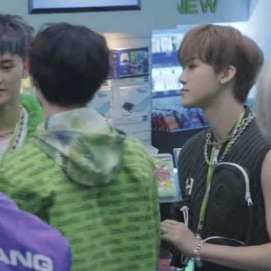 🖇️ on Twitter "girl you wont believe what im about to tell ya its crazy"