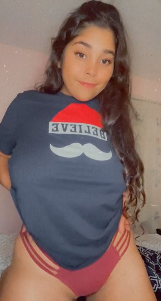 SoyAsaday's tweet photo. Estoy mandado esta foto sin Nada a Todos lo que dan Like &amp; Rt Pokémon 😈🙈 nft https://t.co/mcgrEj3KeB