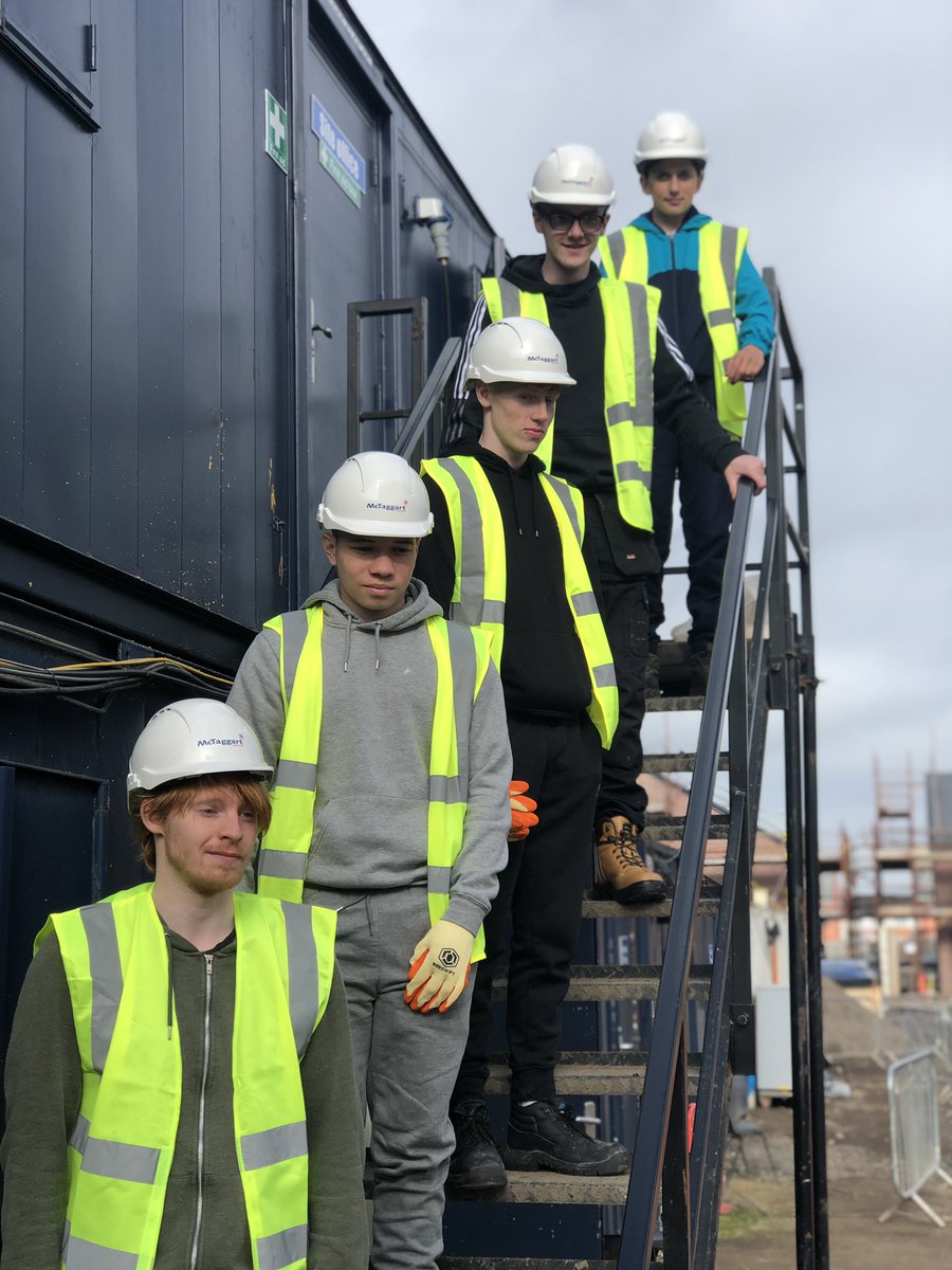 Our <a href="/WilliamsburghHA/">Williamsburgh Housing Association</a> site is pleased to be working with <a href="/StreetLeagueUK/">Street League</a>. The site will be supporting 5 young people from @SL_Ren_Inv for the next 2 weeks to gain experience of the construction industry.#loveconstruction <a href="/DYWWEST/">DYW West</a>