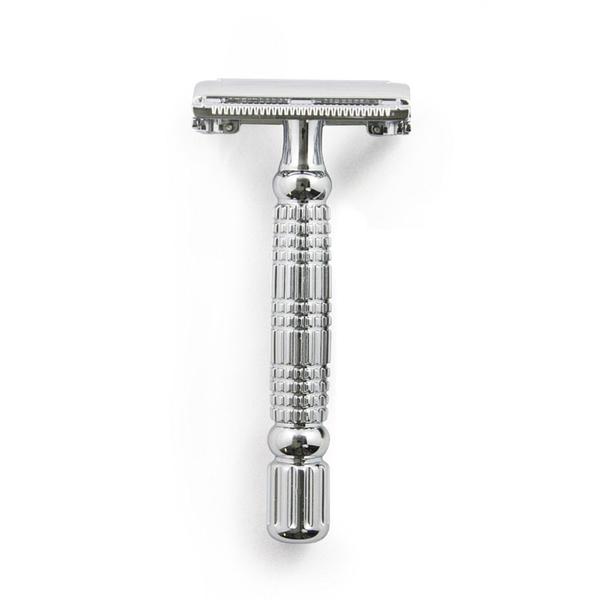 TSMercantile's tweet photo. The Rockwell Rookie R1 - $19.99
- Comes in White Chrome or Gunmetal finish
- A smaller blade gap which provides a mild shave
- 2.5 oz in weight
- Approx. 3.75" total length
- A knurled anti slip grip
- Classic butterfly open
More details--> https://t.co/77tEKJhJmy
#EconomyWeek https://t.co/EFA3hjdYDi