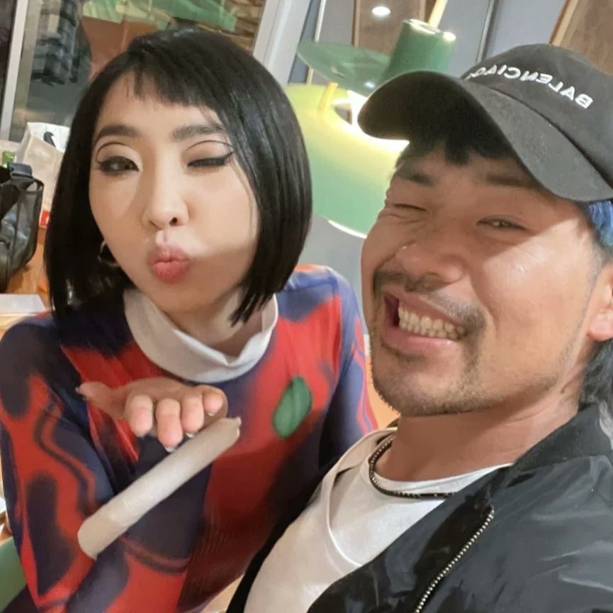 ParkBomTeam's tweet photo. [220419] hairbyyuichi instagram story update with 2NE1~  

#2NE1 #ParkBom #Bom #박봄 #봄 
@PARKBOMdnation @haroobomkum https://t.co/m7KaLGKc41
