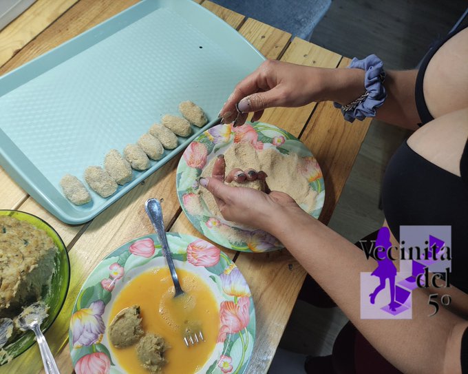 A esta foto la pod&iacute;amos llamar.. crotetas! A qui&eacute;n no le gustan las croquetas? Para bloquearlo de por<a href="/tag/domingodedeseosprohibidos"class="tags"><span>#domingodedeseosprohibidos</span></a>