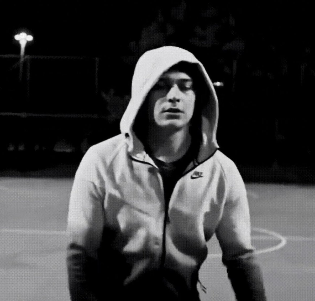 khalidulusoy's tweet photo. 🏀🤍 #cagatayulusoy https://t.co/4LHXyelBVG