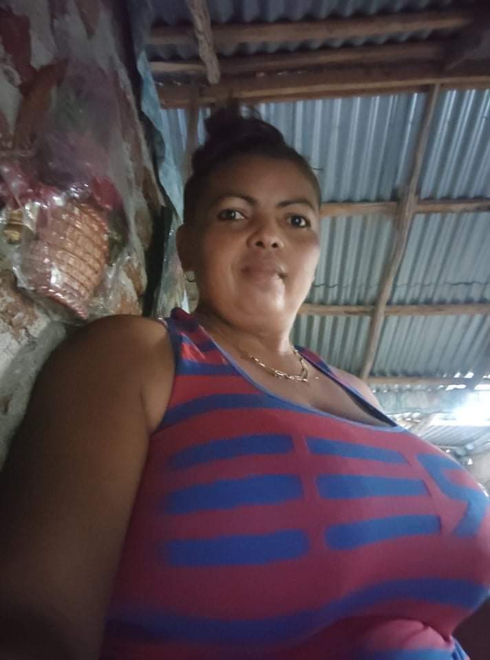 AKTIF TEK SIKICI (@alezbiyenci) on Twitter photo 