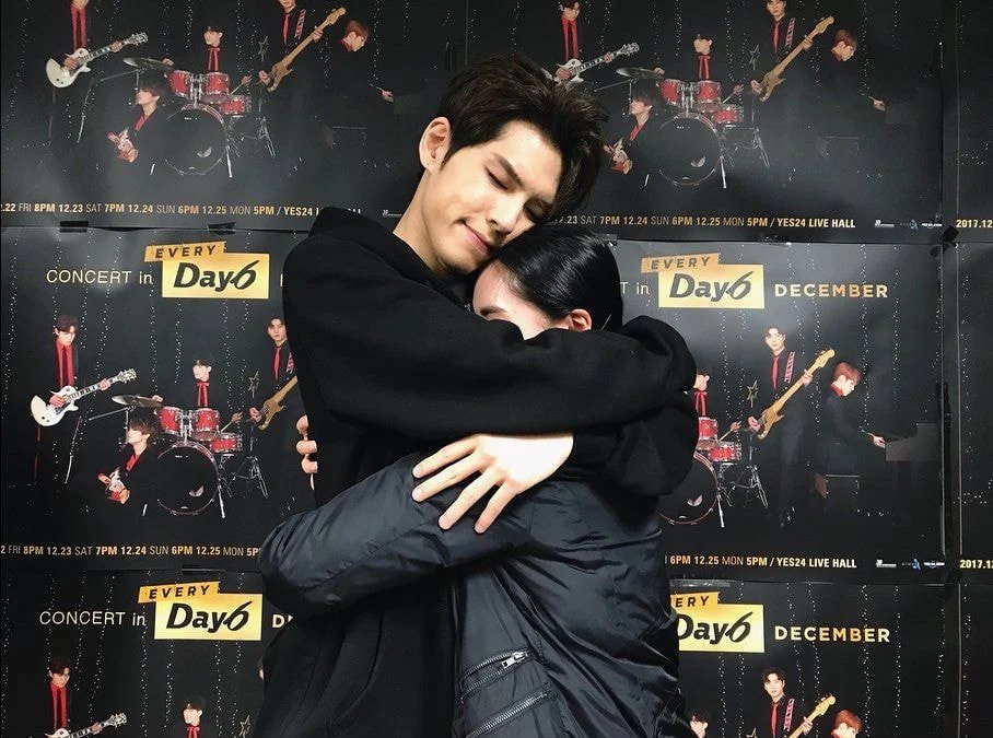 bestdancesinger's tweet photo. 갠적으로 이 글 쭈아함 
(댓글: 동화속에나 나오는 남매 아님?) https://t.co/YA57ZbejhP