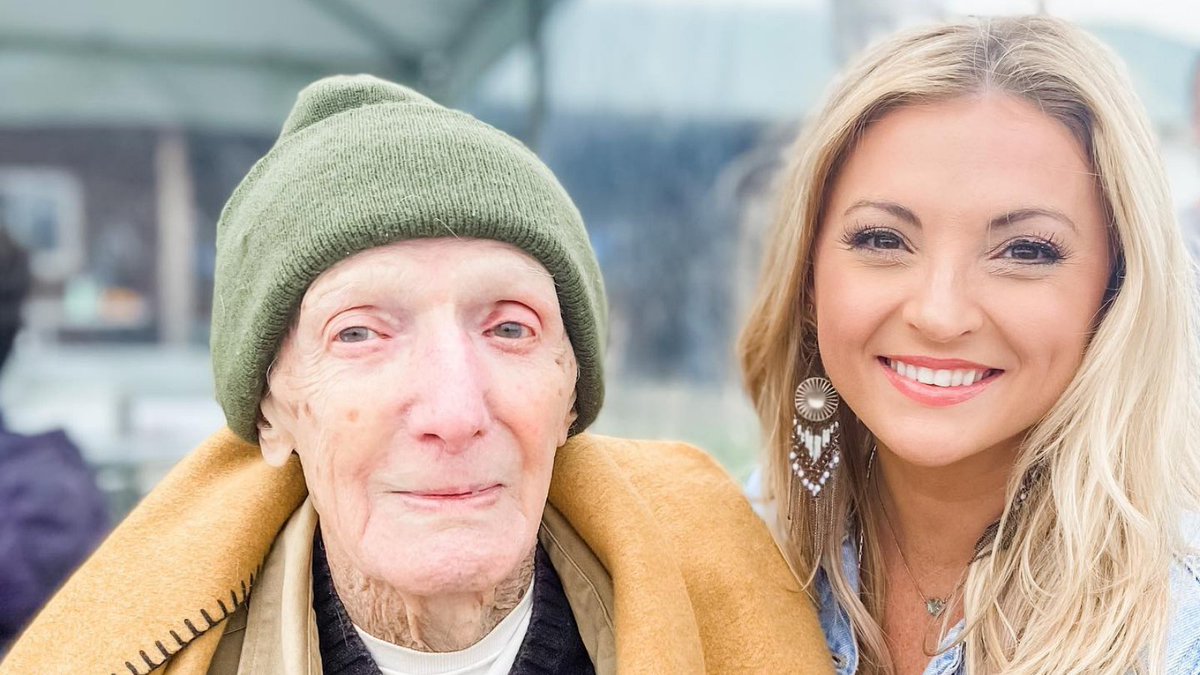 Karen Waldrup tweet media