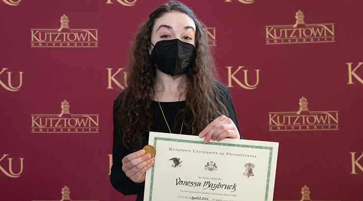 Honors Student Awarded National Science Foundation Graduate Research Fellowship #ItsGoodToBeGolden

Read More: kutztown.edu/news-and-media…