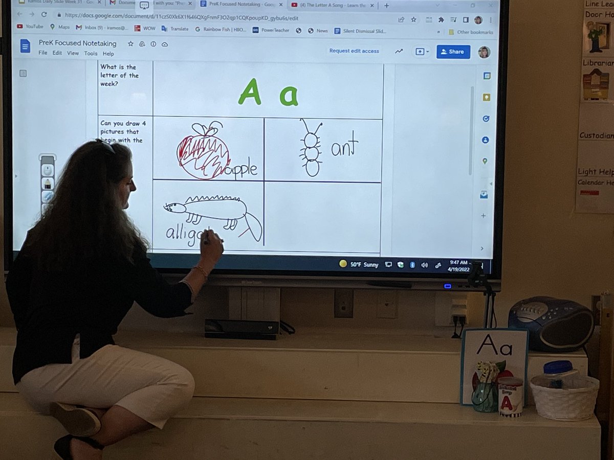 faithkendallsc's tweet photo. Pre-K Bookman Beacons practicing AVID Focused Notetaking. @RichlandTwo @BookmanRoad @kjameshill @AVID4College @AVIDProflearn @AvidSoutheast @DrBaronDavis https://t.co/OEhAKiVznA