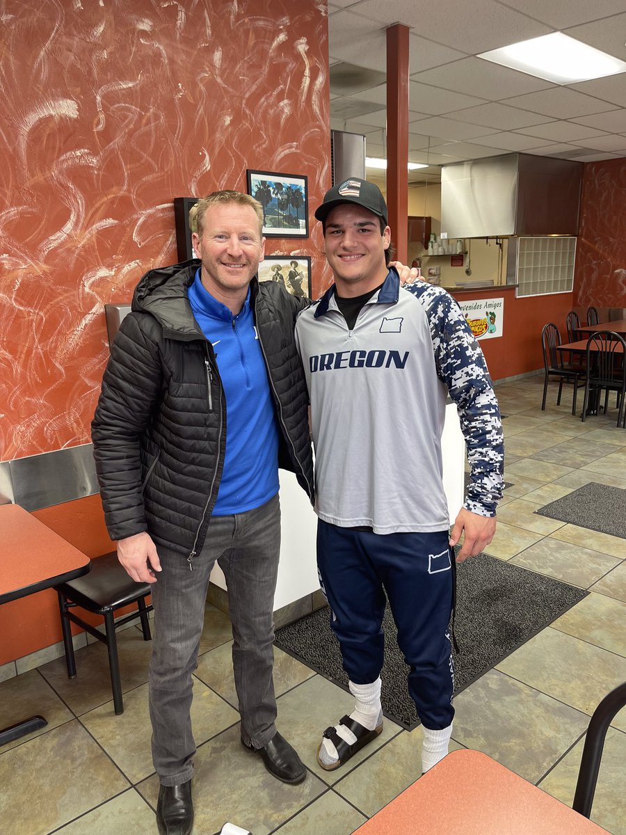 Vaun Halstead tweet media