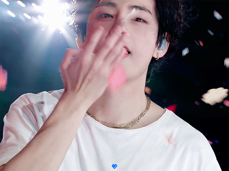 #방탄소년단 #BTS #태형 #V <a href="/BTS_twt/">방탄소년단</a>

예수