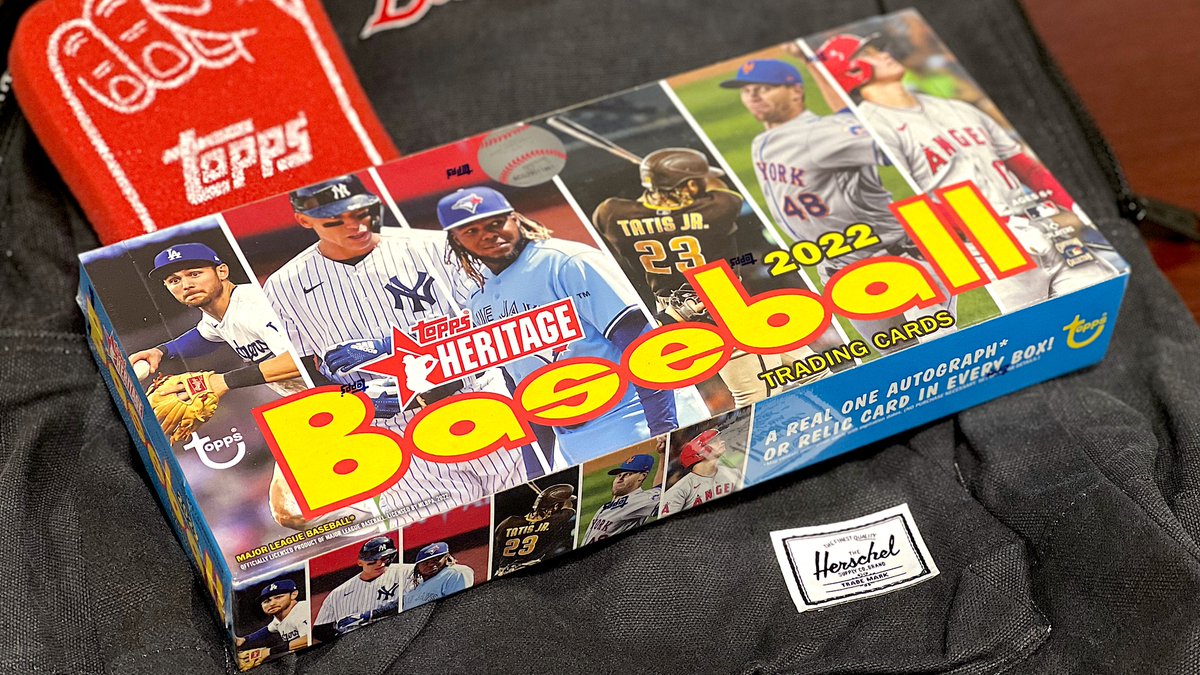 SCCTradingCards's tweet photo. 🚨 GIVEAWAY ALERT 🚨

We're giving away this 2022 Topps Heritage Baseball Hobby Box, along with a @Topps backpack and other Topps prizes! To enter:

1) RETWEET &amp; LIKE
2) FOLLOW @SCCTradingCards
3) TAG 3 friends

One winner chosen 4/21. Must be following to win! #Topps #TheHobby https://t.co/j2yjEzbmUW