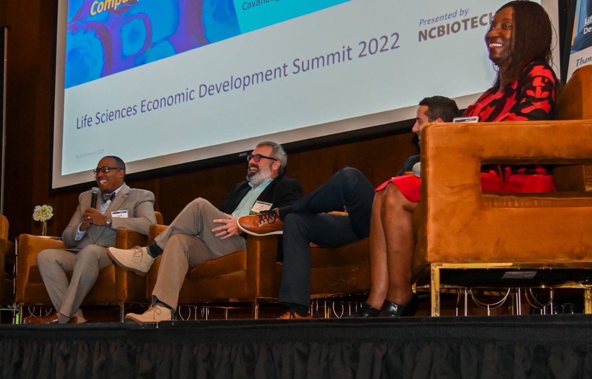 ncbiotech's tweet photo. NCBiotech's Randall Johnson and panelists Hortense Dodo, Geoff Foster (@CoreTechMolding), Jordan Schindler, and Gus Simmons discuss the importance of small company growth in strengthening the #NCLifeSciences. #LSEDSummit2022 https://t.co/iweAwkk6ed