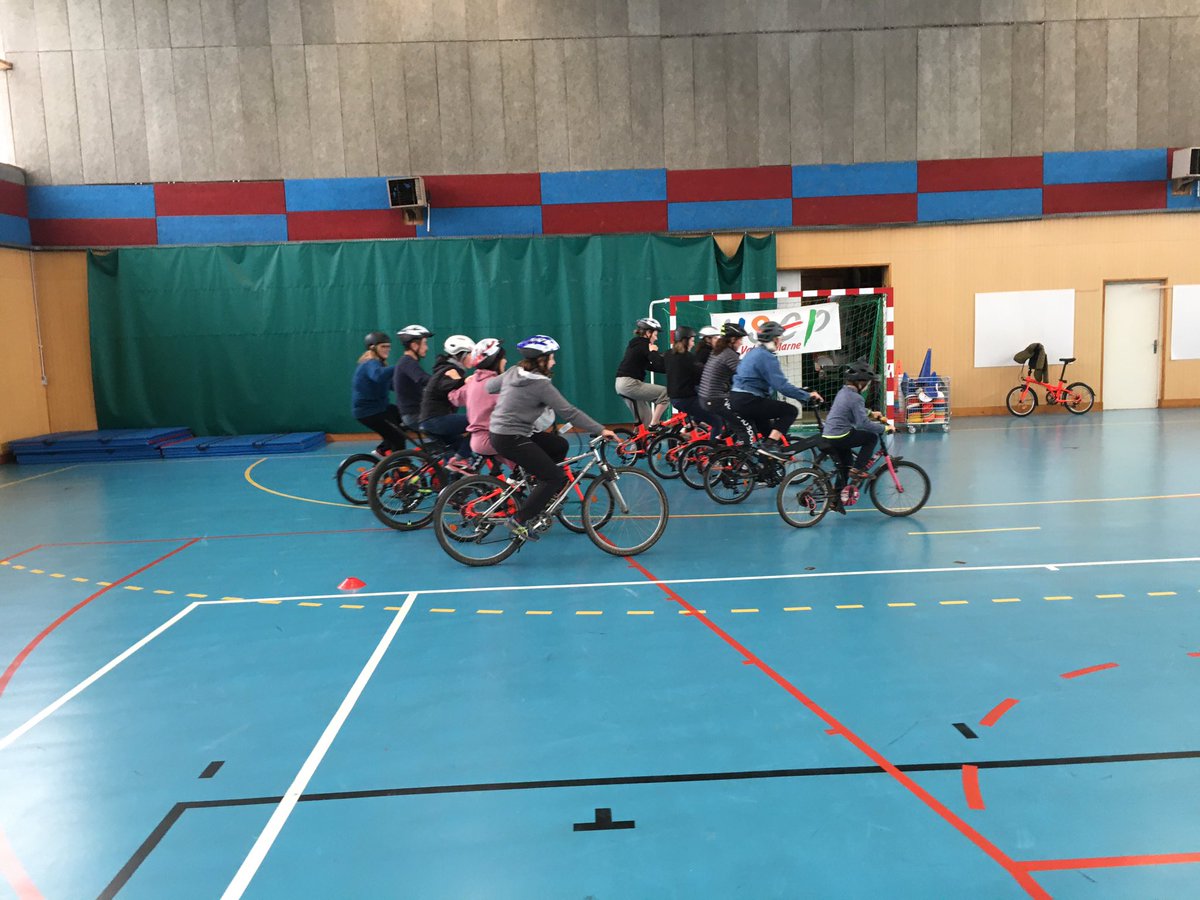 USEP Val-de-Marne tweet media