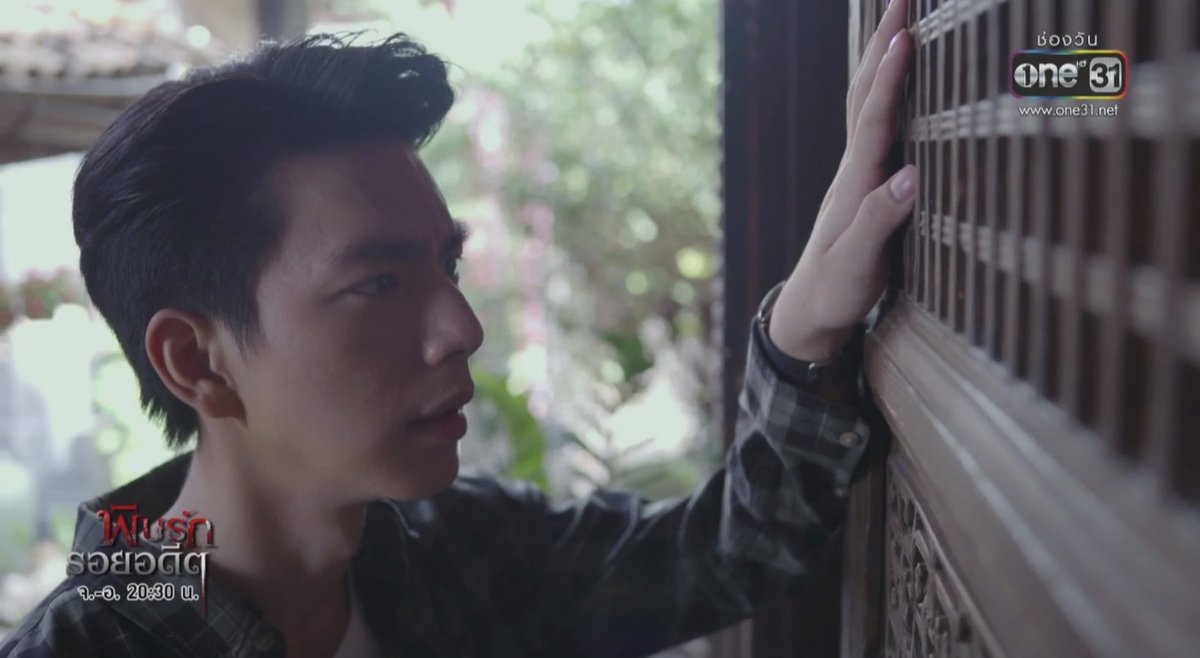 _nid_28's tweet photo. โอน 20 ให้พี่โชกลับมาขายบะหมี่  #พิษรักรอยอดีตep10 https://t.co/aO6FS6ydOt