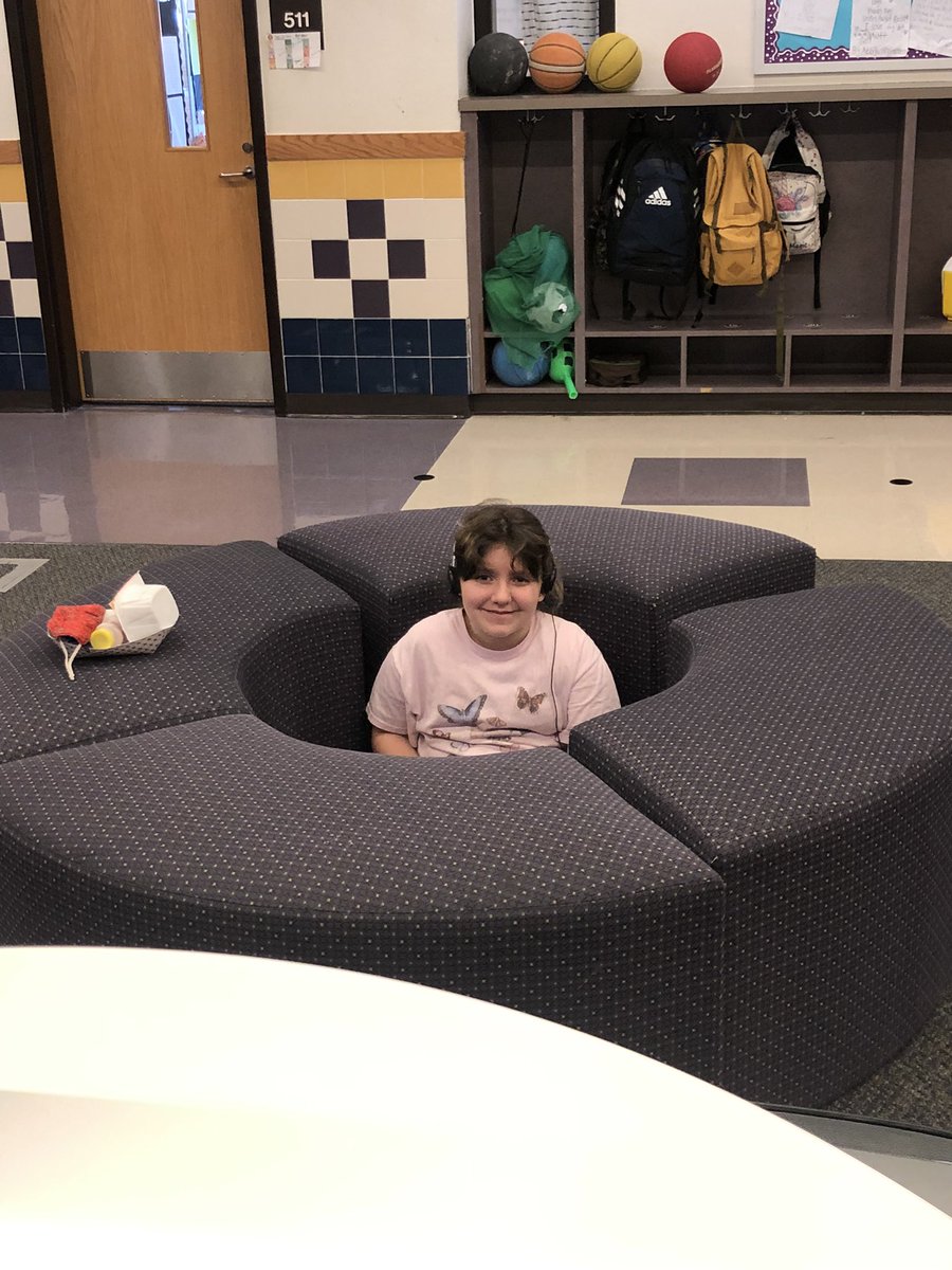 Stefanie DeWolf tweet media