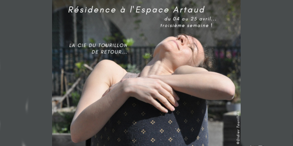 DTOURILLON's tweet photo. 𝙍𝙀𝙏𝙊𝙐𝙍 𝙀𝙉 𝙎𝙏𝙐𝘿𝙄𝙊, semaine 3, concrétisation de la 𝙫𝙚𝙧𝙨𝙞𝙤𝙣 𝙘𝙤𝙪𝙧𝙩𝙚 qui sera dansée à 
"Scène Danse - Fête de la musique Genève" le 26 juin ! 
#créationcontemporaine #danse #Lyon #onlylyon #rencontrer #duo #trio #altérité #festival
https://t.co/NEUd5zC9cE https://t.co/hTT2mppwaN