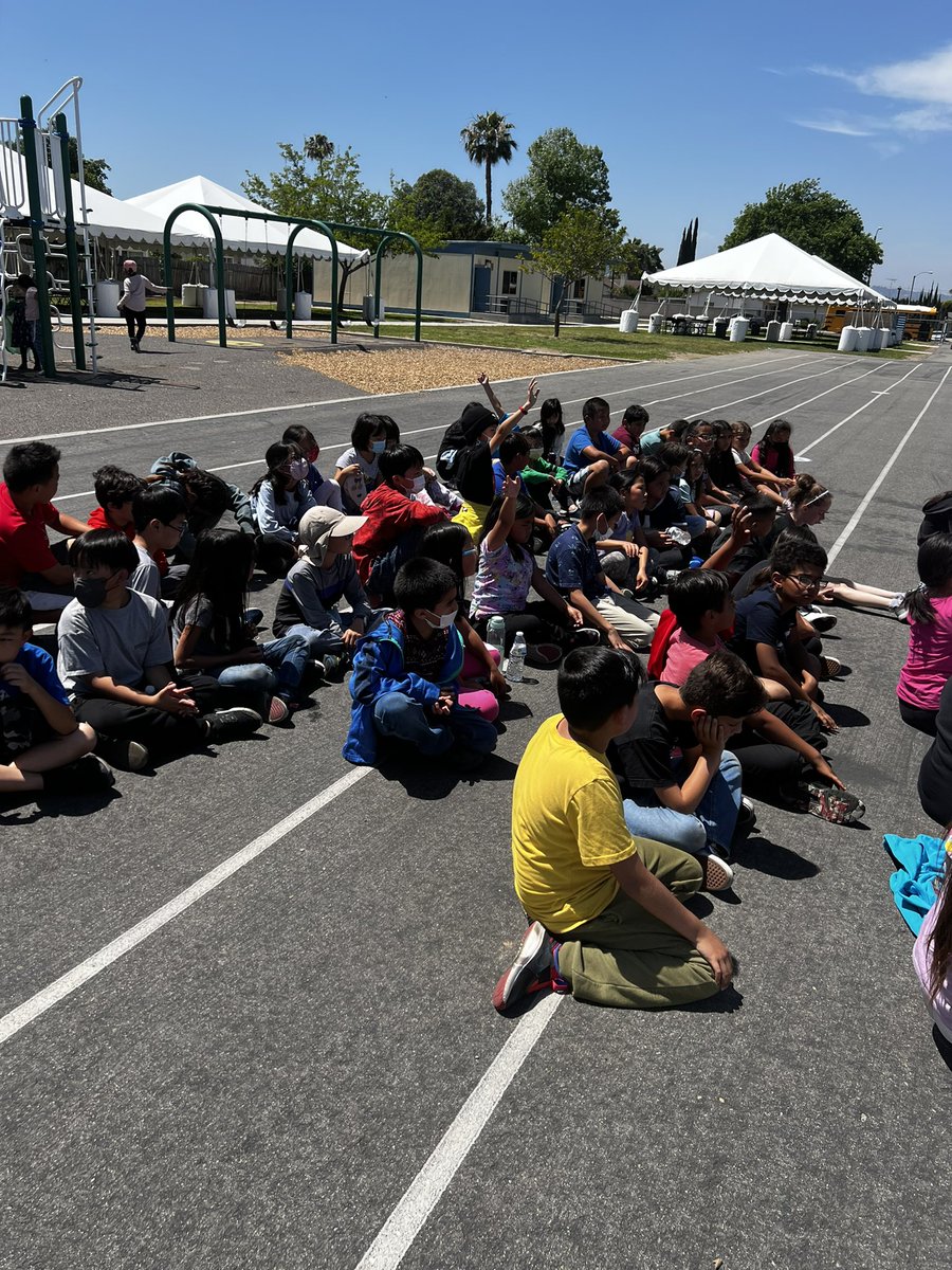 Ms. Fernandez (@fernandez_jess_) on Twitter photo Yesterday our 3rd graders had some fun with affirmations showing they are ready for State Testing today!! Good luckšŖš¼ <a href="/shelynsharks/">Shelyn Elementary</a> <a href="/TeacherMCrosby/">Marci Crosby</a> <a href="/MrsVoong/">Grace Voong</a> <a href="/choulaoshi/">Kevin Chou</a> <a href="/rusdkids/">Miriam Kim</a> Yesterday our 3rd graders had some fun with affirmations showing they are ready for State Testing today!! Good luckšŖš¼ <a href="/shelynsharks/">Shelyn Elementary</a> <a href="/TeacherMCrosby/">Marci Crosby</a> <a href="/MrsVoong/">Grace Voong</a> <a href="/choulaoshi/">Kevin Chou</a> <a href="/rusdkids/">Miriam Kim</a>