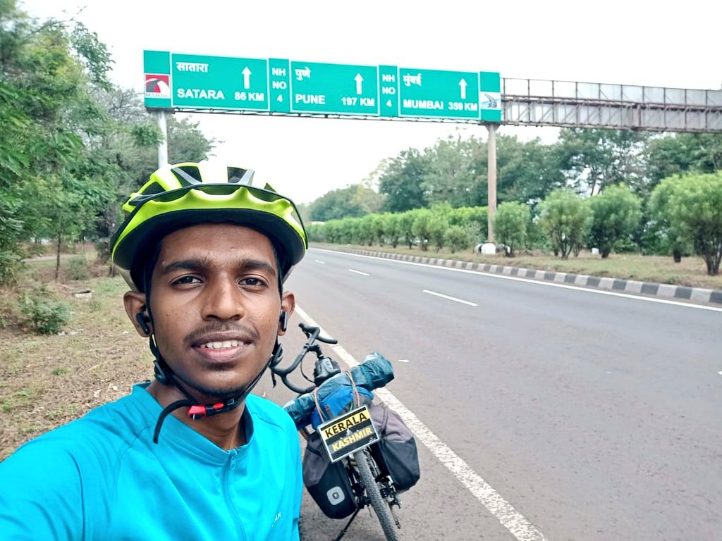AjithBhaskar4's tweet photo. "Explore to learn
Learn to teach
Teach to exolore"
My friend Pranav, a #schoolteacher, has started his solo All India #trip in #cycle, from #Thrissur
All the very best.
@CMOKerala
@advantonyraju
@VABDURAHIMAN1
@VSivankuttyCPIM
@riyasdyfi
@mathrubhumi
@manoramaonline
@OutputScream https://t.co/FDnEtjcyzc