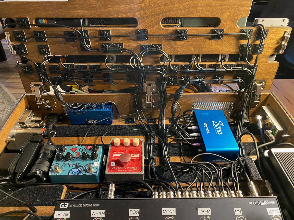 SCI_Official's tweet photo. 💨 Under the hood of Kang’s new pedal board! Thanks to @ArraySchmidt, @Strymon and @HologramElec for the new toys! #SCIsoundlab https://t.co/nIvTEVFEu6