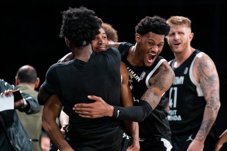 Cape Town is known for its breathtaking scenery, famous wine, the adventure and Madiba but there is a new chapter for this beautiful city.

The Cape Town Tigers are slowly building a basketball culture. They have qualified for the BAL Playoffs next month in Kigali from May 21-28.