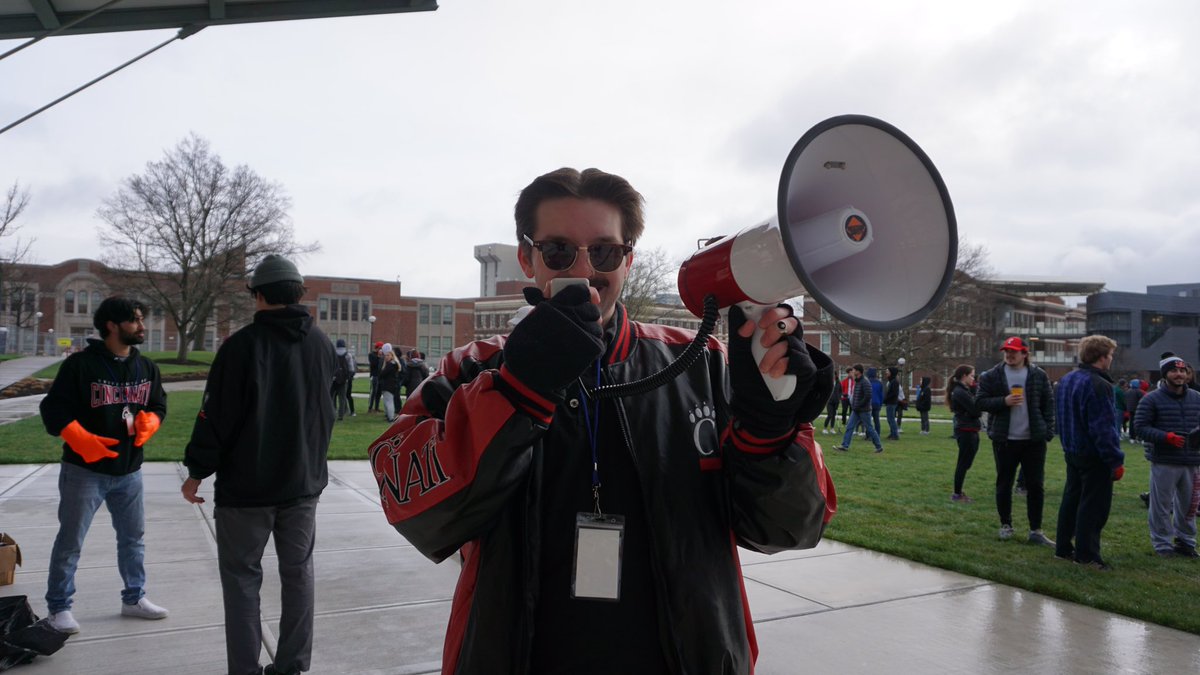 Clean Up Cincy tweet media