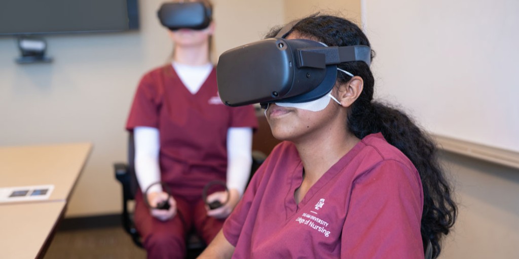Nursing students at #TAMU are using virtual reality to bridge the gap from classroom to clinic!

A team at <a href="/TAMUnursing/">Texas A&M College of Nursing 🩺</a> is working with <a href="/TAMUARCH/">Texas A&M Architecture Department</a> to create VR simulations that give students clinical experience before working directly with patients.

🔗 tamh.sc/3xA9SYD
