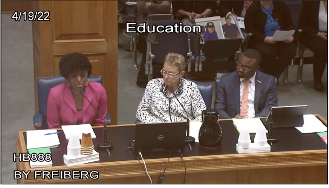 .@davantelewis and Kimberly Hayes of @LABudgetProject explain why college hunger is a real issue, particularly for nontraditional students. #HB888 #lalege #lagov