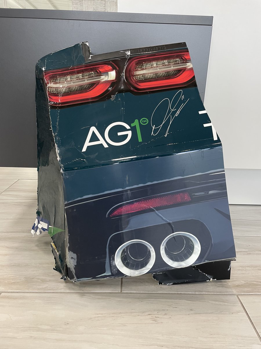 C_Rice1's tweet image. What should I giveaway? 🤔

• @AthleticGreens bumper signed by @DanielHemric 
• @LeafFilter sheetmetal signed by @Justin_Haley_ 
• hero card signed by @landoncassill, Daniel, @AJDinger, and myself!

Comment what you want me to giveaway!