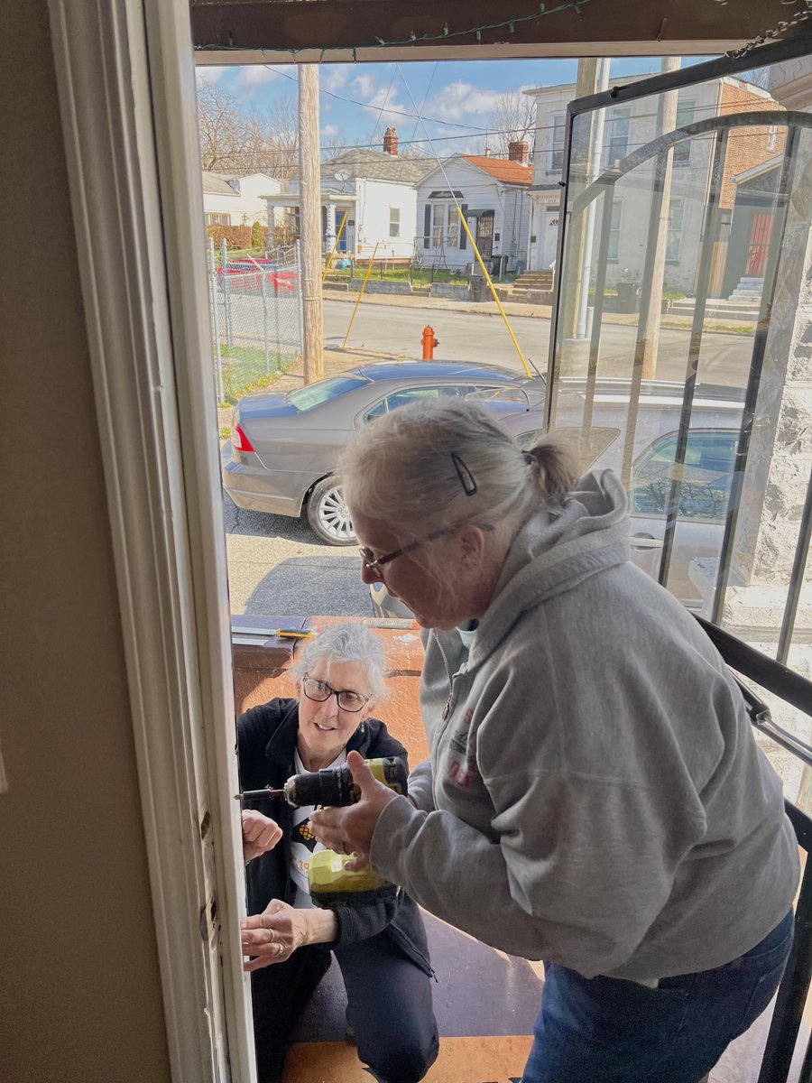 project_warm's tweet photo. Volunteer for First Line Weatherization! We are in need of volunteers throughout the week. Learn useful skills while helping communities weatherize their homes!
https://t.co/INpvCNadNB https://t.co/VboZKMNU5t