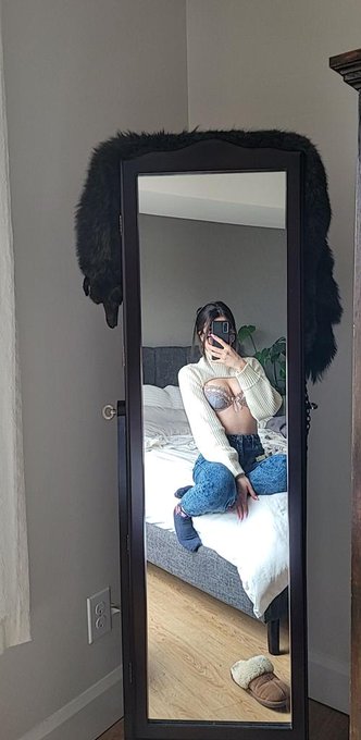 Almost time to put away the turtle necks ❄️ 🥲 https://t.co/qHTthVIiZc<a href="/tag/mvsales"class="tags"><span>#mvsales</span></a>